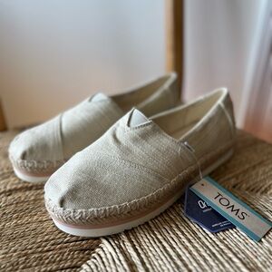 NWT TOMS Women’s Alpargata Platform Rope. Size 7